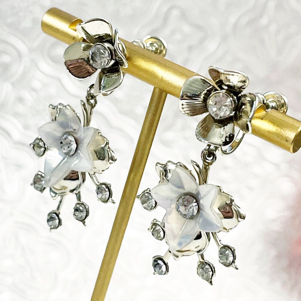 Vintage Bridal White Flower Rhinestone Screw Back Drop Earrings